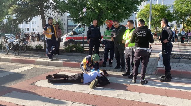 Karaman'da motosiklet ile bisiklet çarpıştı: 2 yaralı 