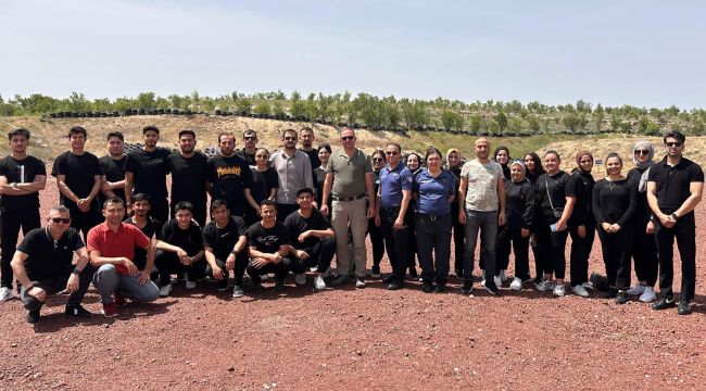 KMÜ'de güvenlik ve koruma programı öğrencilerine silah ve atış eğitimi verildi 