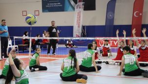 Oturarak Voleybol Türkiye Şampiyonası Karaman'da başladı 