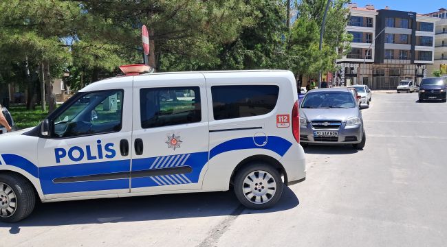 Karaman'da otomobilin çarptığı kadın yaralandı 