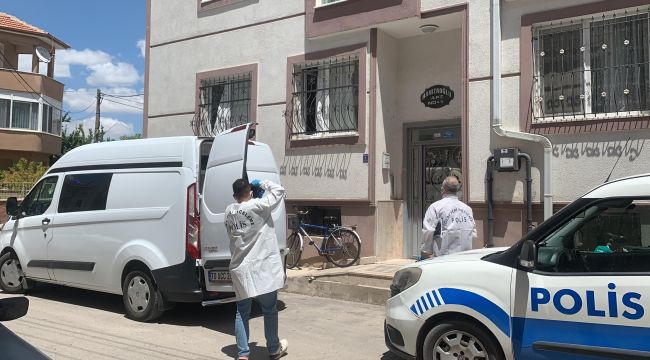 Silahla göğsünden vurulmuş halde buldu