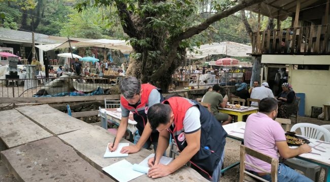 Ermenek'te bulunan Zeyve pazarındaki işletmelerde gıda denetimi yapıldı