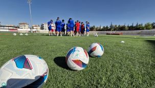 Karaman FK, yeni sezon için top başı yaptı 