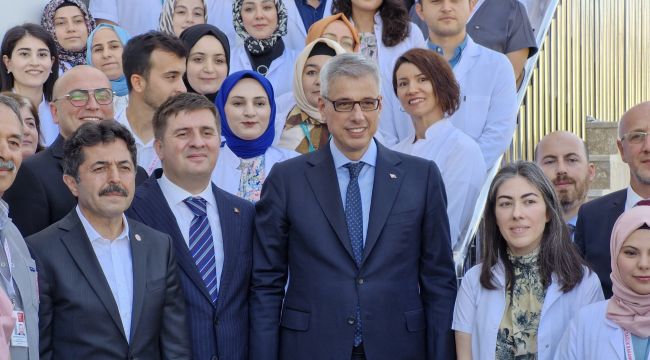 Bakan Memişoğlu, "Türkiye'yi sağlıkta dünya lideri yapmaya çalışıyoruz.