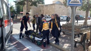 Otomobilin çarptığı yaşlı adam yaralandı 