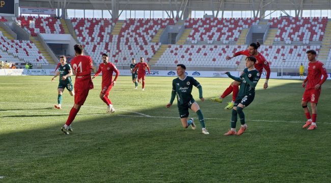 3 puan beklediğimiz maçtan bir puanu zor kurtardık