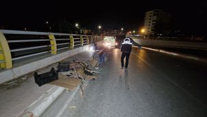 Otomobilin çarptığı kağıt toplayıcı hayatını kaybetti 