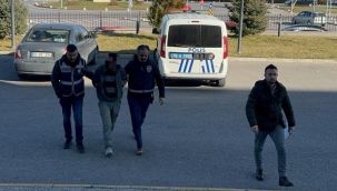 Karaman'da hırsız girdiği iş yerinin kameralarını da çaldı 