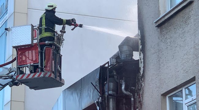 Karaman'da restoranın bacasında çıkan yangın korkuttu 