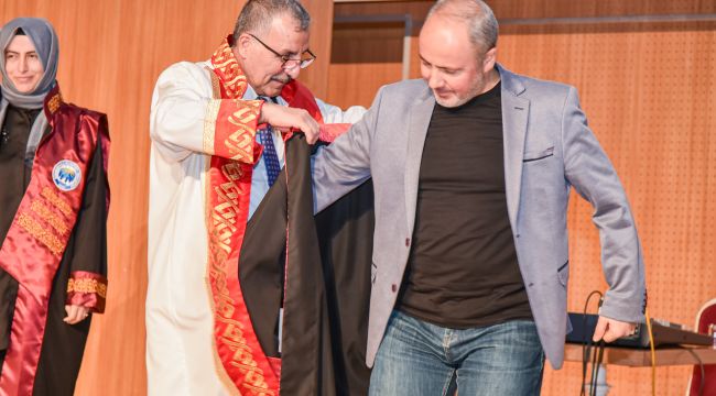 KMÜ'de akademik performans ve cübbe giyme töreni