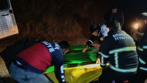 Baraj gölüne düşen kamyonet sürücüsünün cansız bedenine ulaşıldı 