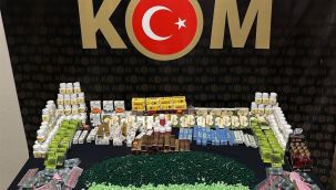 Karaman'da 10 bin 620 adet cinsel içerikli hap ele geçirildi 