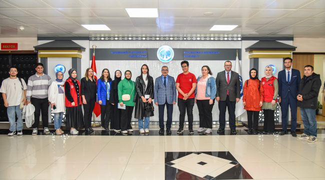 ÜNİDES, KMÜ öğrenci topluluklarının 12 projesini destekleyecek