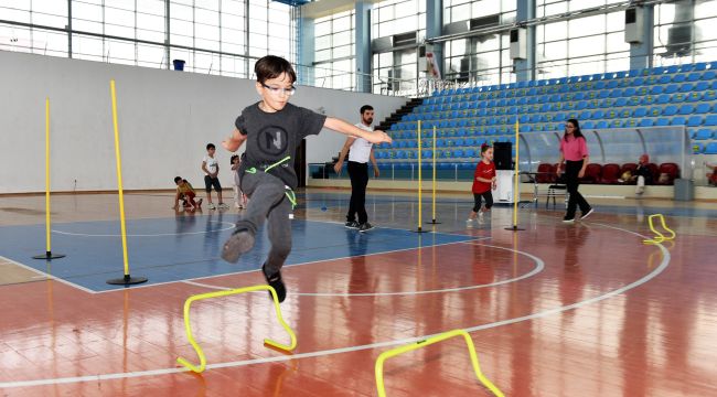 KMÜ'den çocuklara yaz tatilinde spor dolu bir atölye