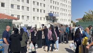 Karaman'da üniversite öğrencilerinin yurtlara yerleşmeleri devam ediyor 