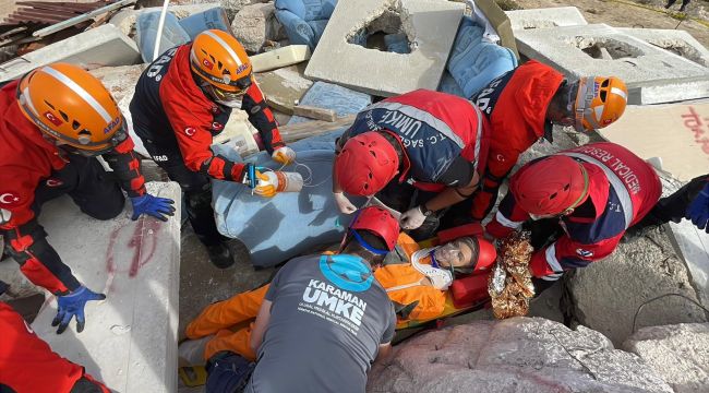 Karaman'da yapılan saha tatbikatı gerçeğini aratmadı 