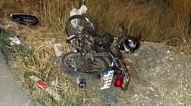 Şarampole devrilen motosikletteki 2 kişi yaralandı 