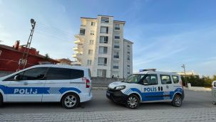 Karaman’da 5’nci kattan düşen Ebru öğretmen hayatını kaybetti 