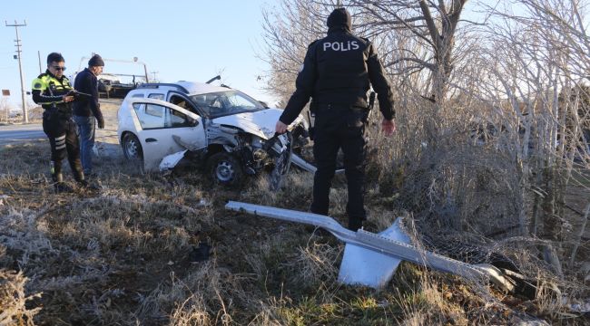 Karaman'da kontrolden çıkan cip yol kenarına savruldu: 1 yaralı 