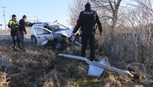 Karaman'da kontrolden çıkan cip yol kenarına savruldu: 1 yaralı 