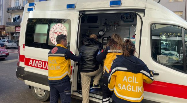 Karaman'da motosikletin çarptığı yaya yaralandı