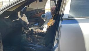 Karaman’da park halindeki otomobilin direksiyon ve koltukları yandı