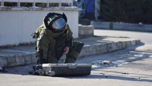 Karaman’da şüpheli valiz fünye ile patlatıldı 