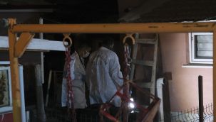 Karaman'da çatısından düşen şahıs yaralandı