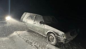 Karaman'da karda mahsur kalan aileyi AFAD kurtardı