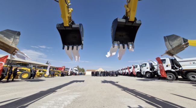 Karaman İl Özel İdaresi sahada gücüne güç kattı, 23 yeni araç hizmete girdi