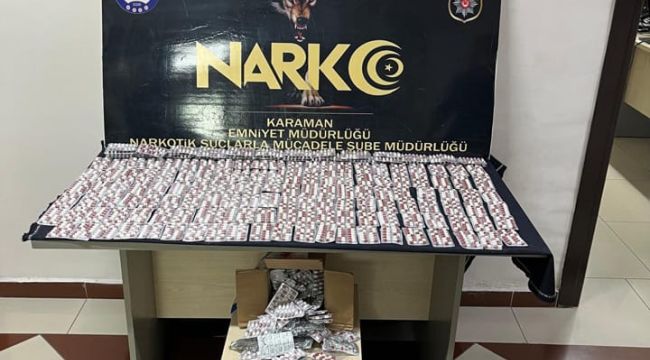 Polisten kaçarak kaza yapan otomobilde çok sayıda uyuşturucu hap bulundu 