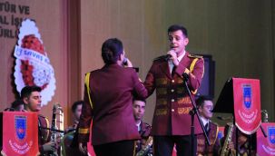 Karaman'da Jandarma Genel Komutanlığı Bandosu konser verdi 