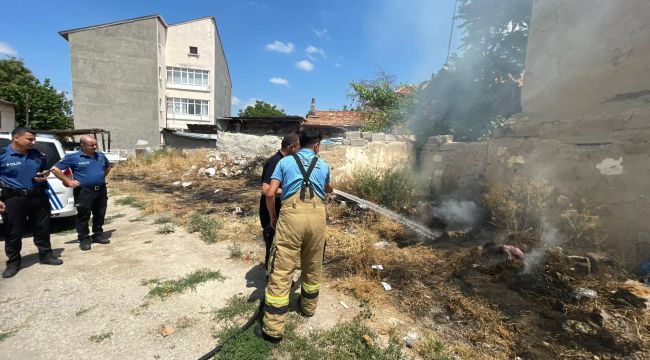 Çöp konteynerinde çıkan yangın korkuttu 