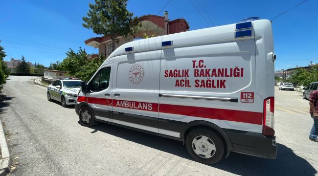 Karaman'da ciple çarpışan motosikletli yaralandı 