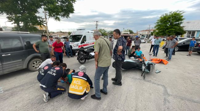 Karaman'da motosikletler çarpıştı: 2 yaralı 