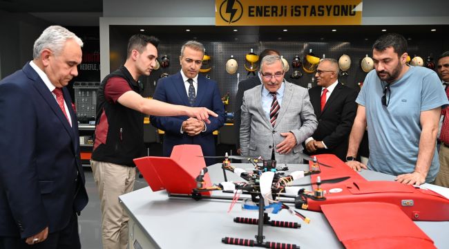 KMÜ'deki Milli Teknoloji Atölyesi'nde yerli teknolojiler geliştiriliyor 
